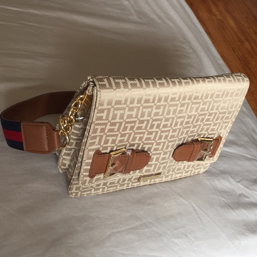 TOMMY HILFIGER shoulder bag BNWOT - Picture 2 of 8